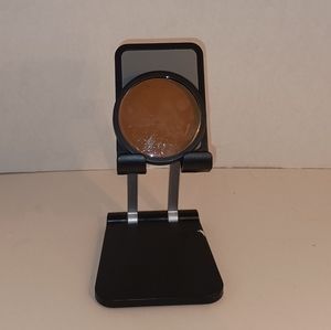 Glo Skin Beauty Pressed Base, Cocoa Light, NWOB